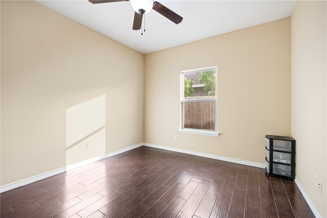 3813 Elvis Drive Corpus Christi TX 78414