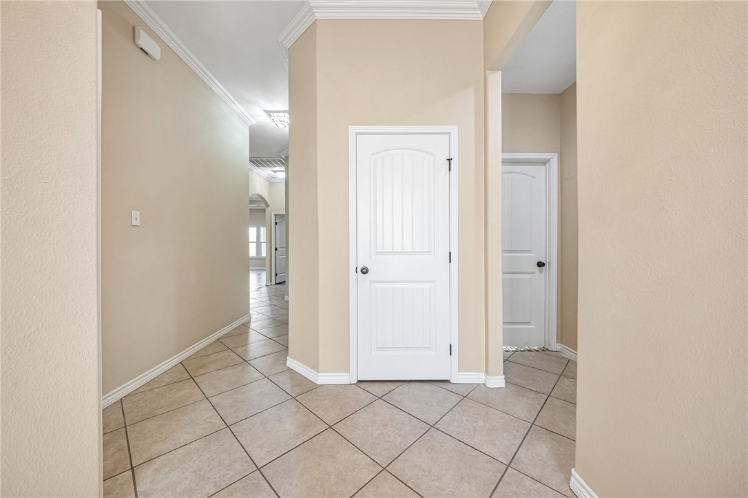 3813 Elvis Drive Corpus Christi TX 78414