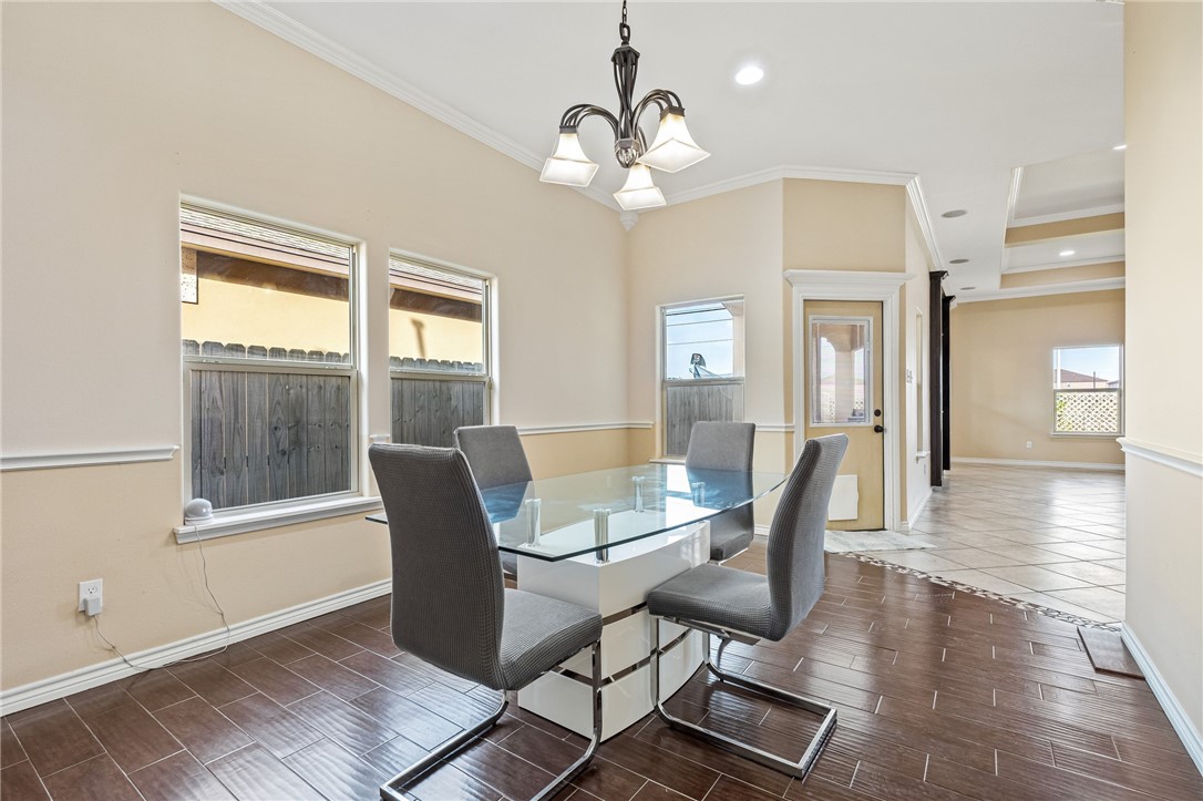 3813 Elvis Drive Corpus Christi TX 78414