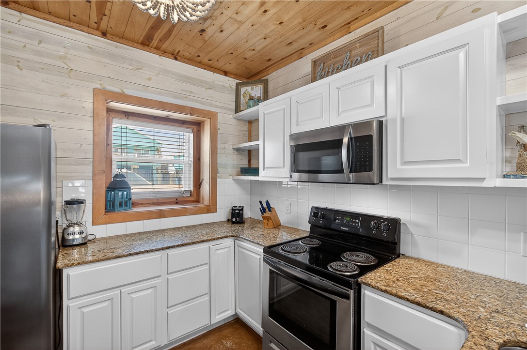 2120 S 11th Street 703 Port Aransas TX 78373