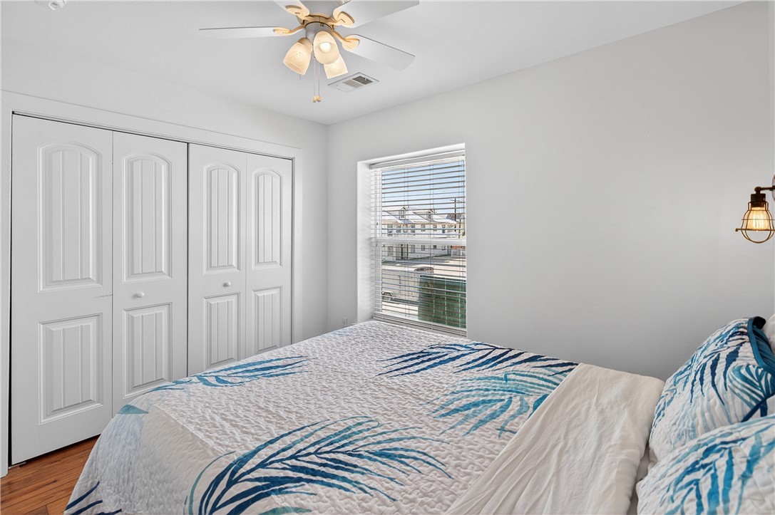 2120 S 11th Street 703 Port Aransas TX 78373