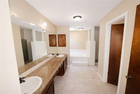 316 Teakwood Drive Victoria TX 77901