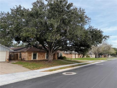 316 Teakwood Drive Victoria TX 77901