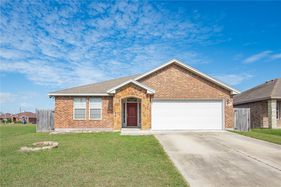 6102 Queen Bess Drive Corpus Christi TX 78414