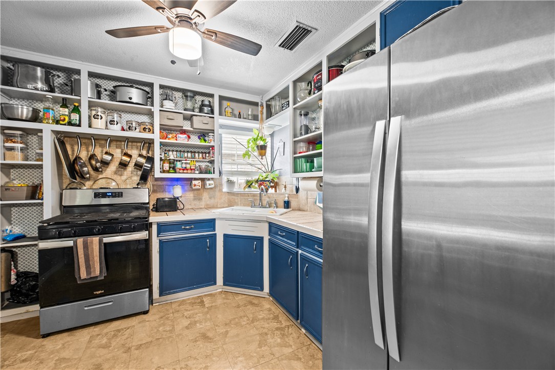 4229 Devon Drive Corpus Christi TX 78415