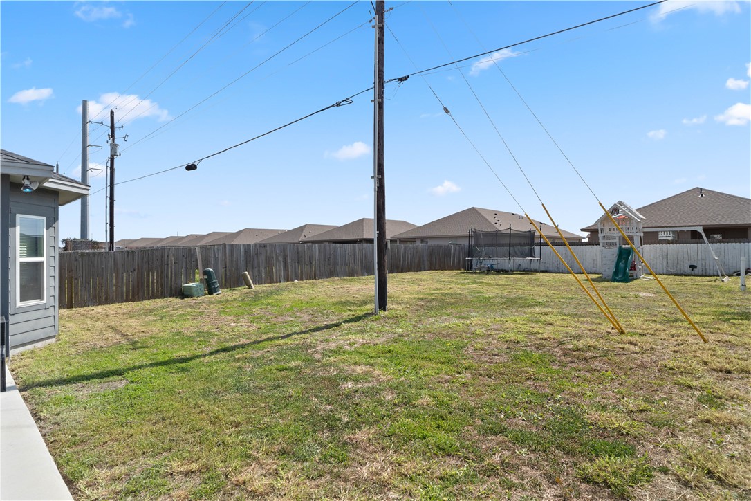 1633 Antoinette Drive Corpus Christi TX 78418