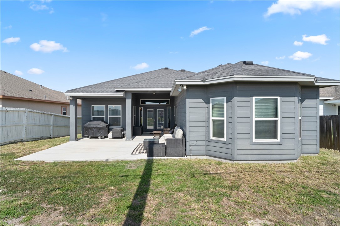 1633 Antoinette Drive Corpus Christi TX 78418