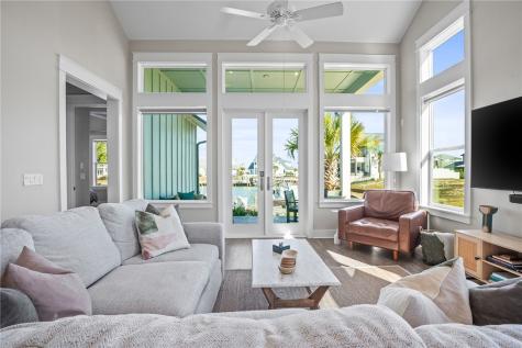 110 Foxtail Lane Rockport TX 78382