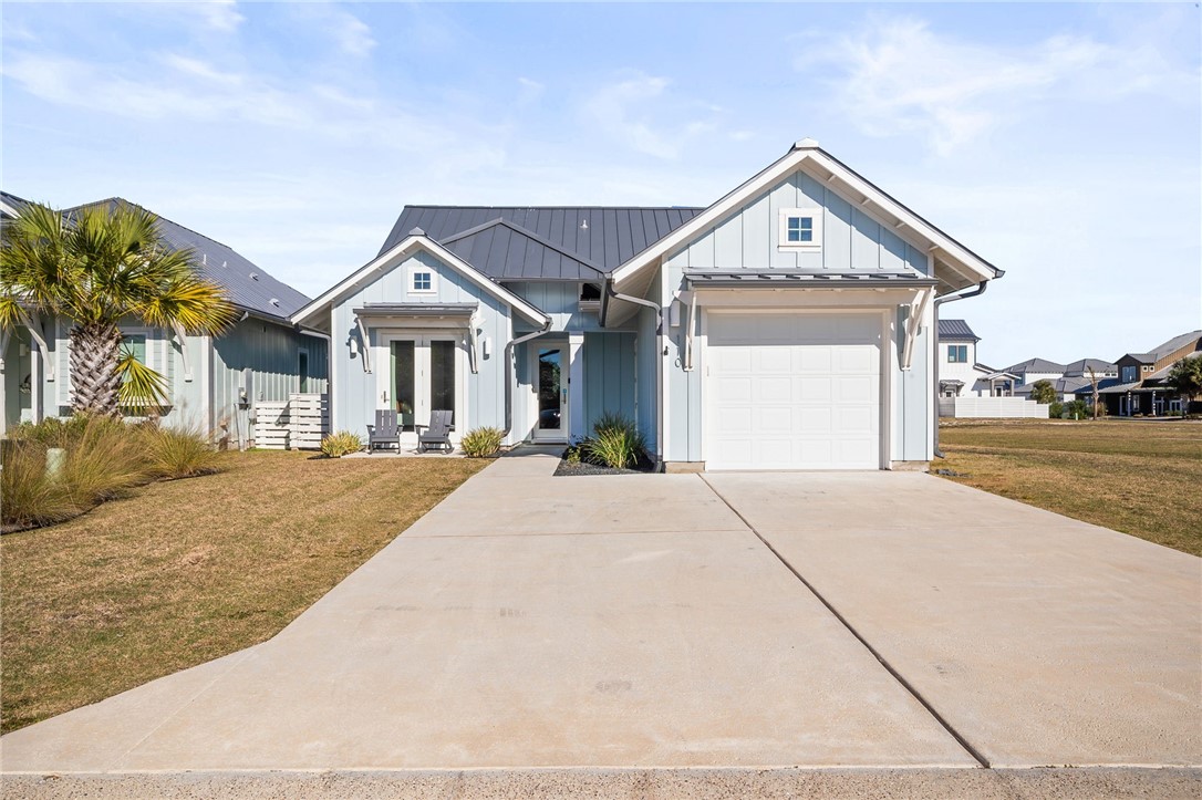 110 Foxtail Lane Rockport TX 78382