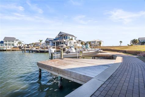 110 Foxtail Lane Rockport TX 78382