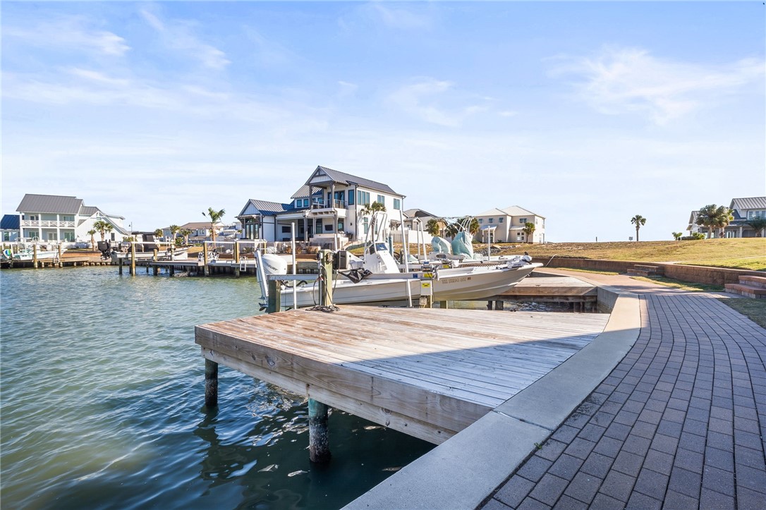 110 Foxtail Lane Rockport TX 78382