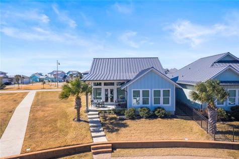 110 Foxtail Lane Rockport TX 78382