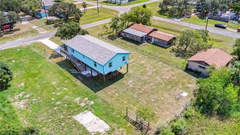 1123 S Fuqua Street Rockport TX 78382