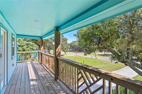 1123 S Fuqua Street Rockport TX 78382