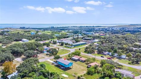 1123 S Fuqua Street Rockport TX 78382
