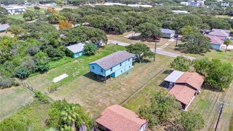 1123 S Fuqua Street Rockport TX 78382