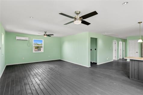 1123 S Fuqua Street Rockport TX 78382