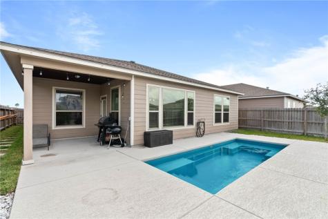 2129 Crystal Bay Drive Corpus Christi TX 78414