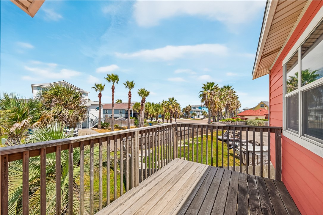 702 Parkplace Port Aransas TX 78373
