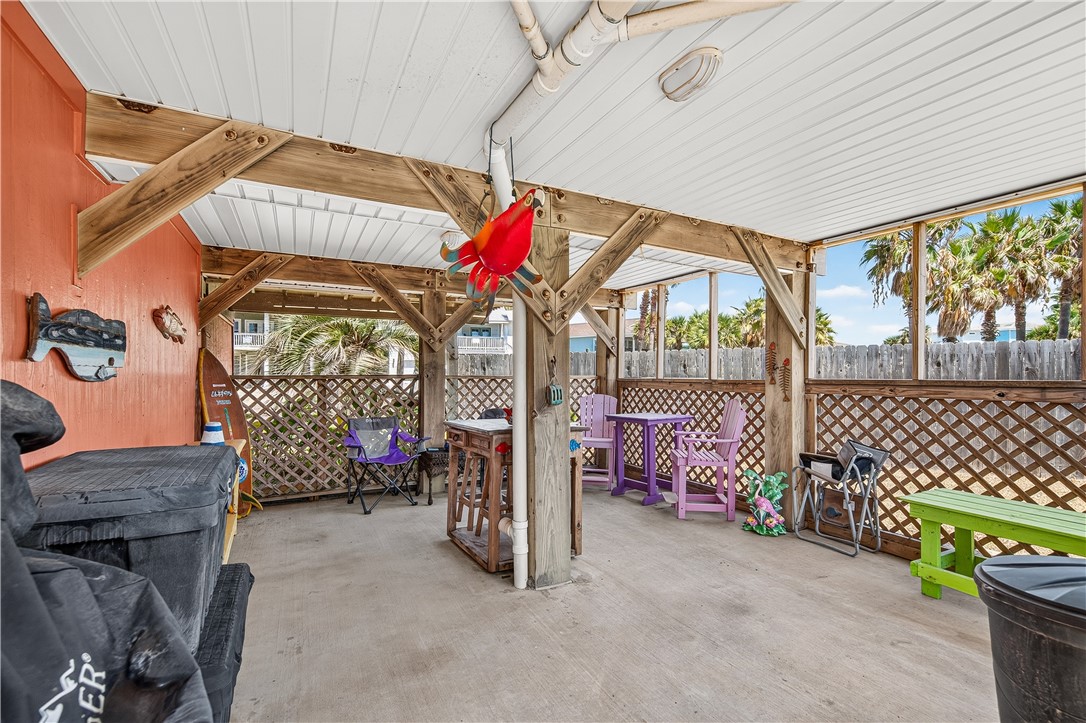 702 Parkplace Port Aransas TX 78373