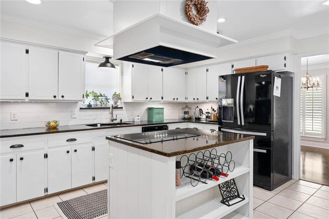 53 Camden Place Corpus Christi TX 78412