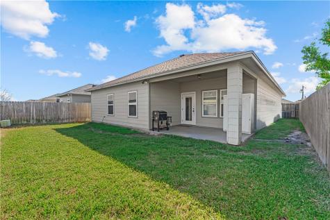3818 Woodhouse Corpus Christi TX 78414