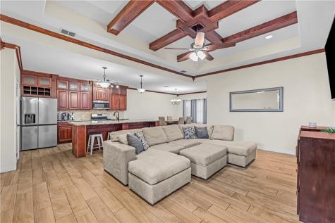 3818 Woodhouse Corpus Christi TX 78414