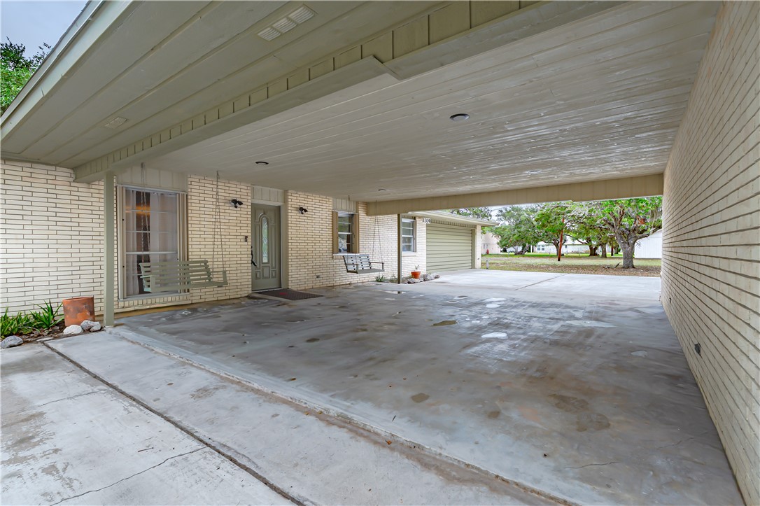 1309 Mesquite Street Rockport TX 78382