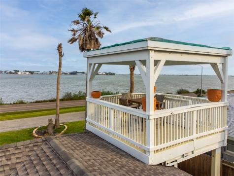 1703 Bayshores Rockport TX 78382