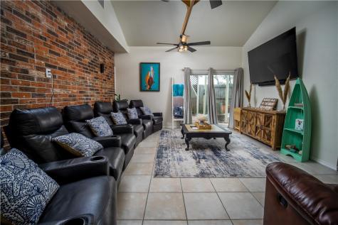 1703 Bayshores Rockport TX 78382