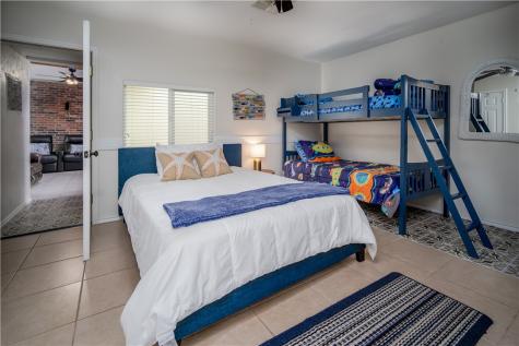 1703 Bayshores Rockport TX 78382