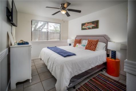 1703 Bayshores Rockport TX 78382