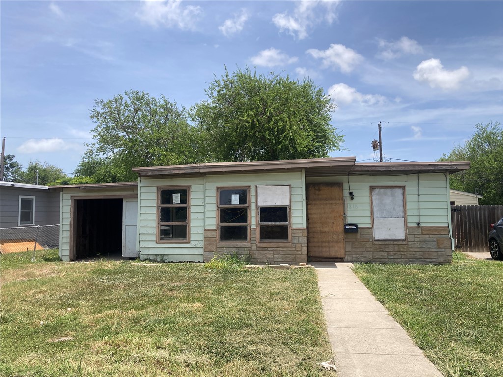 4818 Franklin Drive Corpus Christi TX 78415