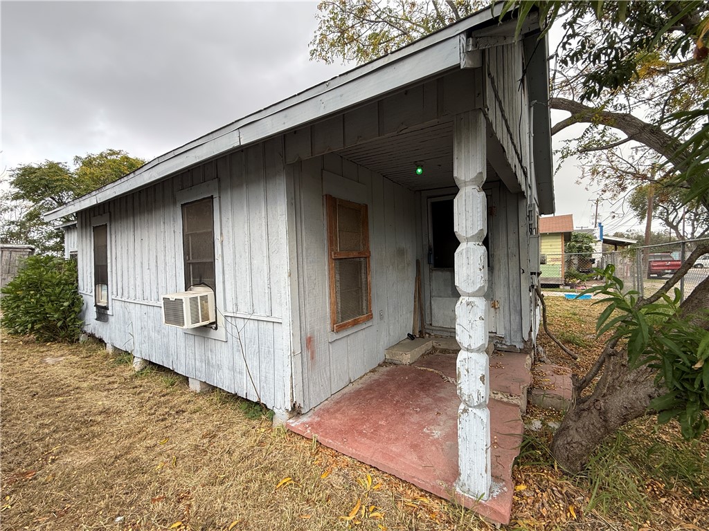 125 N Bluntzer Street Corpus Christi TX 78408