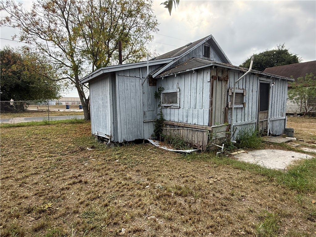 125 N Bluntzer Street Corpus Christi TX 78408
