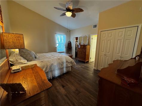 202 W Roberts Avenue Port Aransas TX 78373