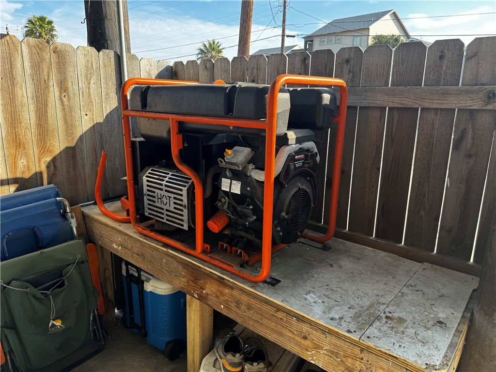 202 W Roberts Avenue Port Aransas TX 78373