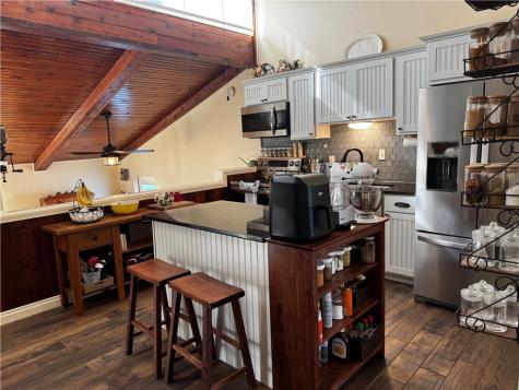 202 W Roberts Avenue Port Aransas TX 78373