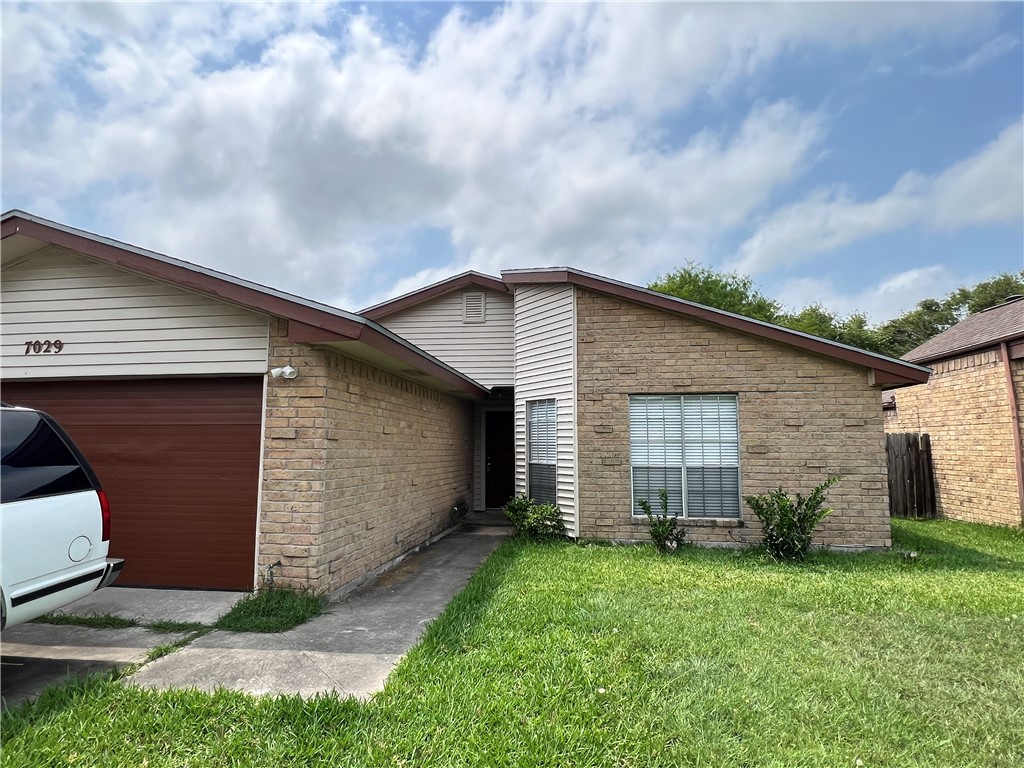 7029 Clubgate Drive Corpus Christi TX 78413