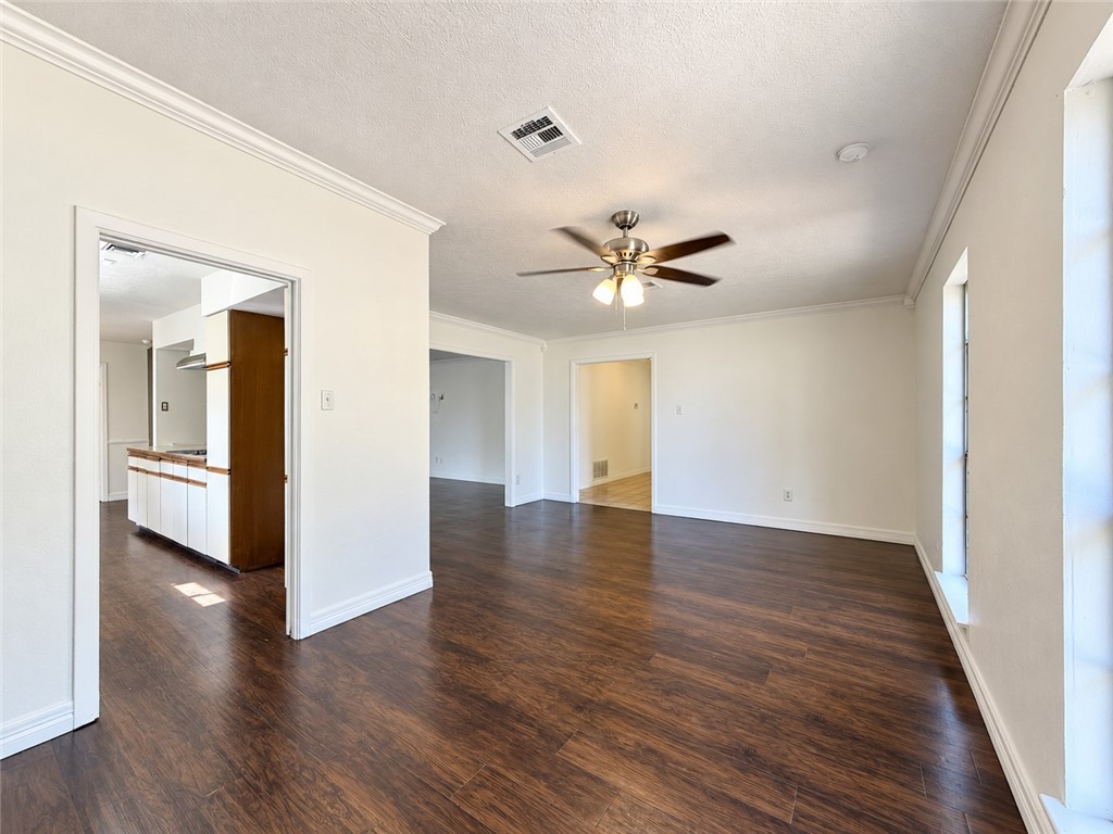 1118 Alexandria Drive Corpus Christi TX 78412