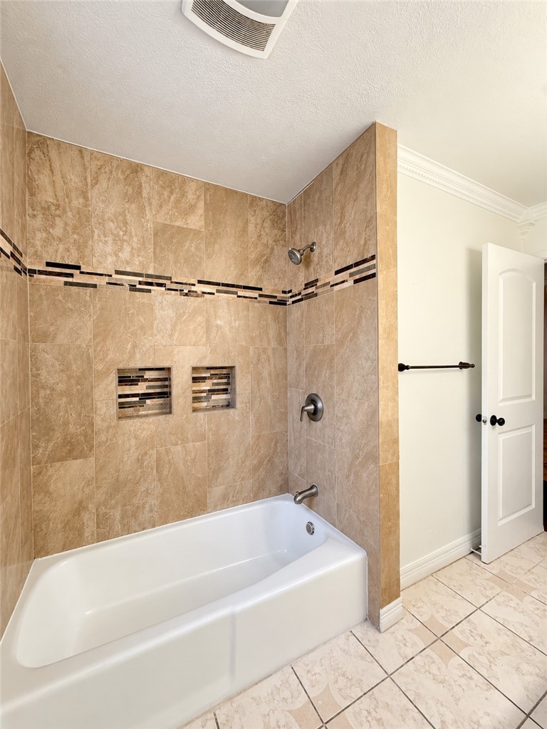 1118 Alexandria Drive Corpus Christi TX 78412