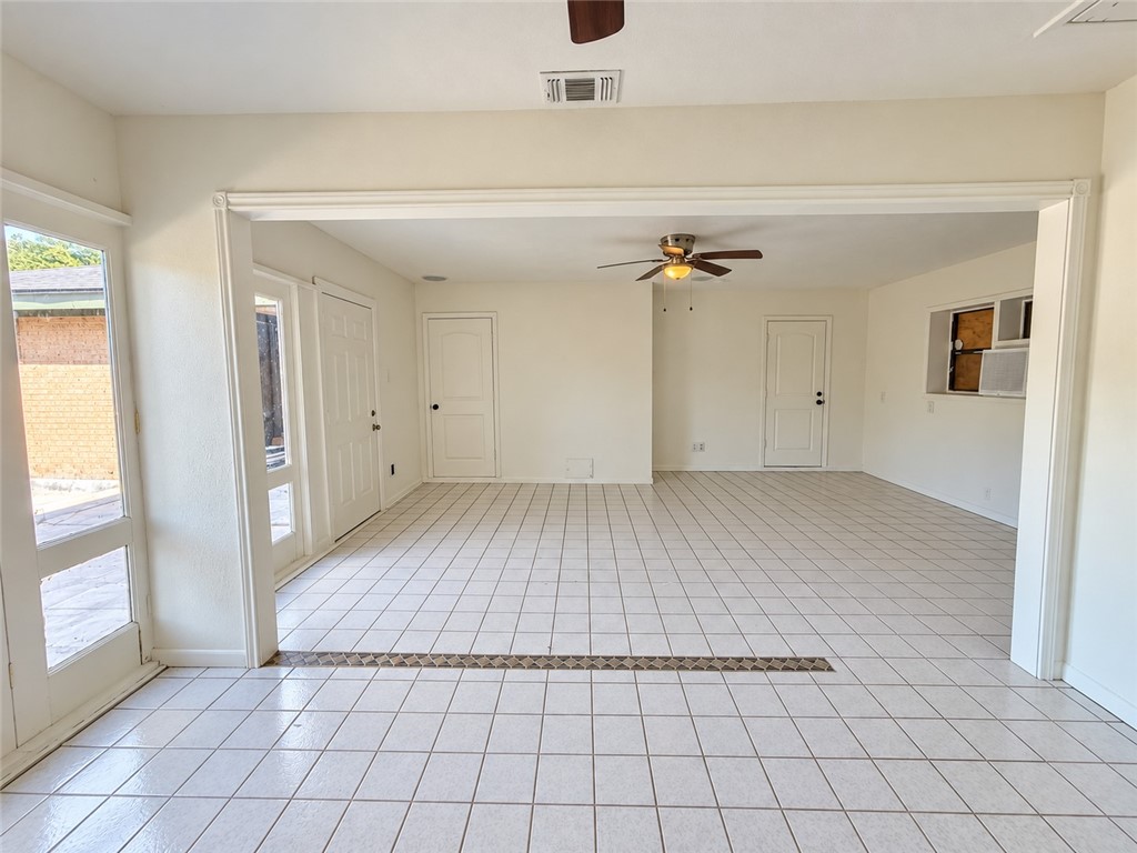 1118 Alexandria Drive Corpus Christi TX 78412