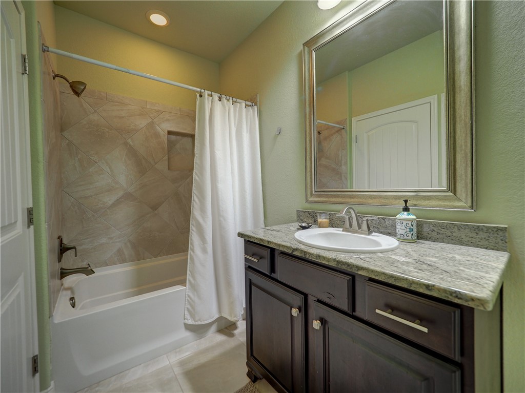 8027 Calgary Drive Corpus Christi TX 78414