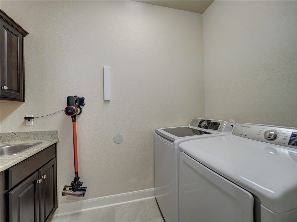 8027 Calgary Drive Corpus Christi TX 78414