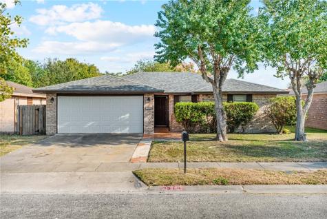 2210 Meadowlight Parkway Corpus Christi TX 78414