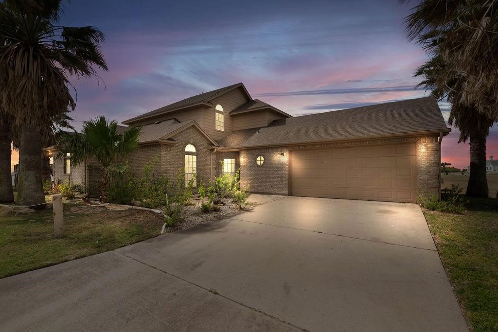 1022 Cape Velero Drive Rockport TX 78382