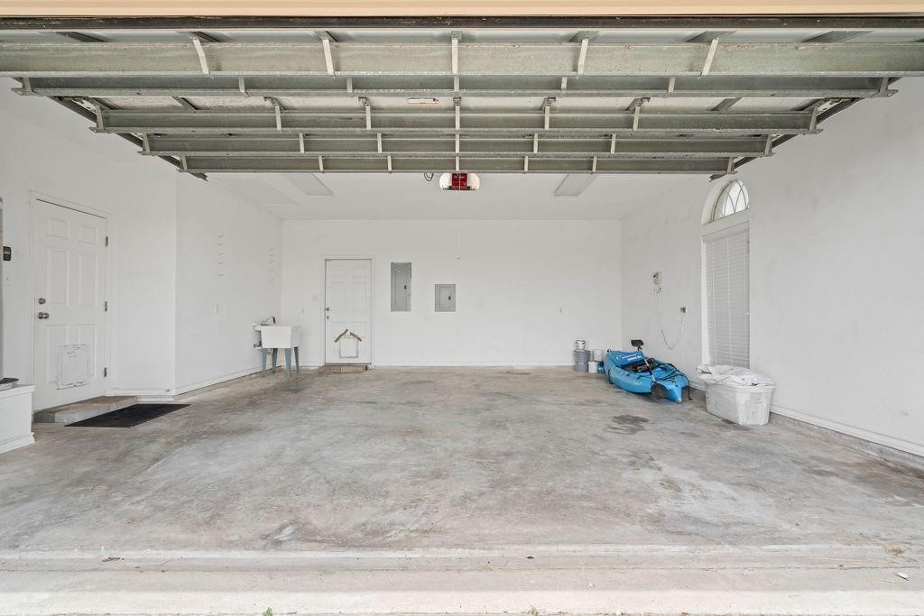 1022 Cape Velero Drive Rockport TX 78382