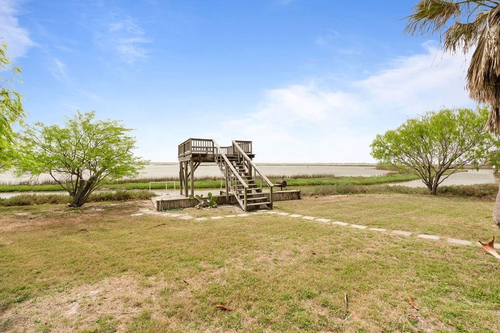 1022 Cape Velero Drive Rockport TX 78382