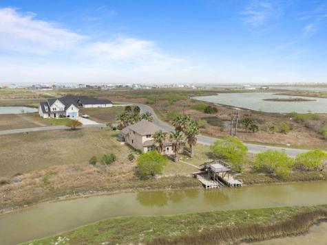 1022 Cape Velero Drive Rockport TX 78382