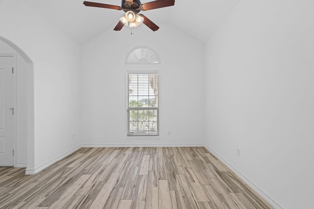 1022 Cape Velero Drive Rockport TX 78382